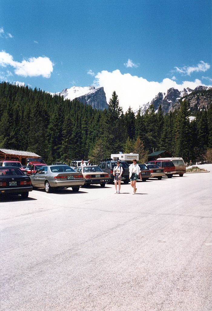 1997 - USA 033 (Rocky Mountain National Park, CO - Parking ''Bear Lake'').jpg